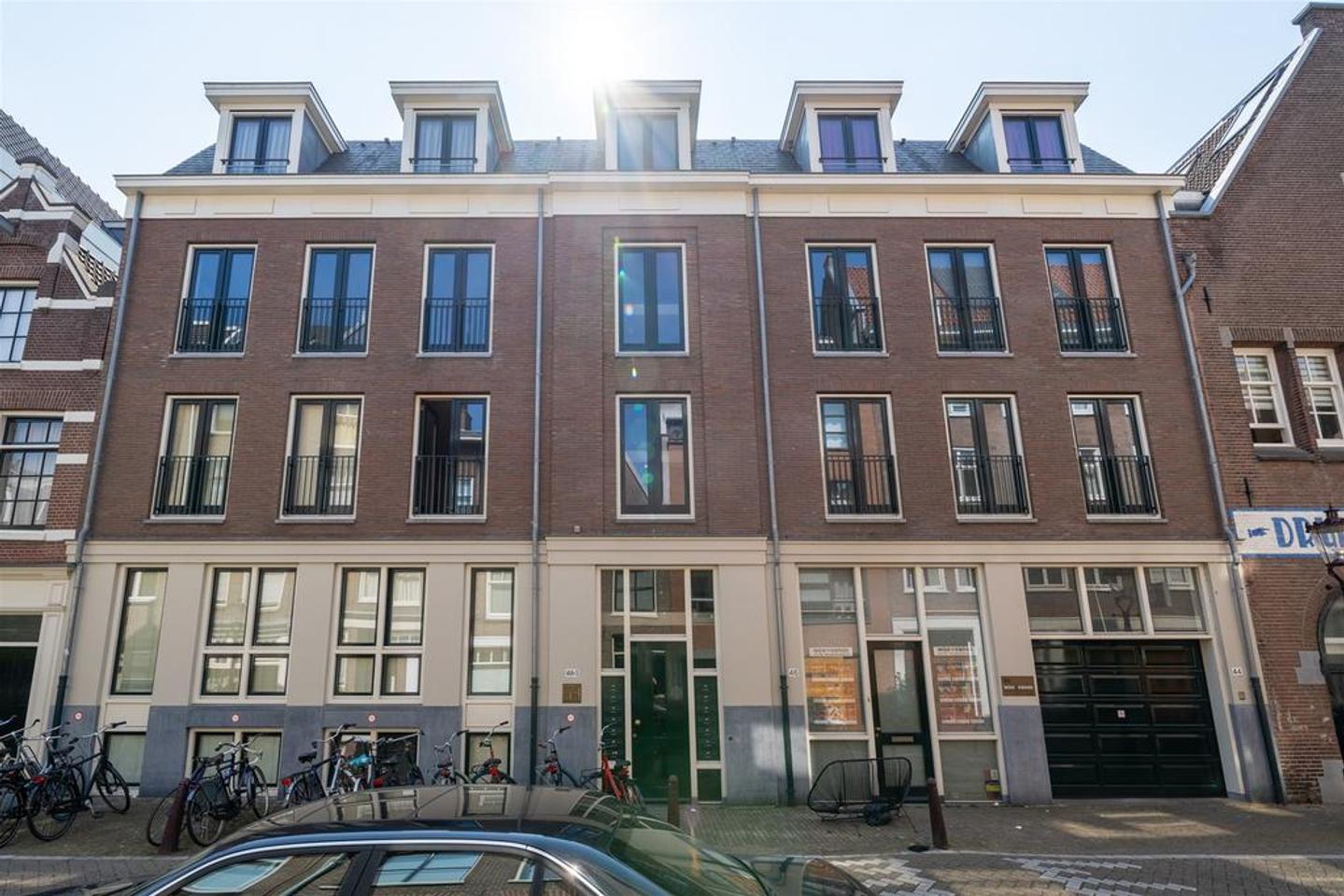 Gevel aan de Utrechtsedwarsstraat in Amsterdam